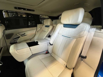 2025 Land Rover Range Rover SV