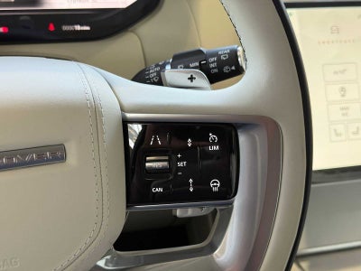 2025 Land Rover Range Rover SV