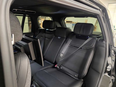 2026 Land Rover Range Rover SV