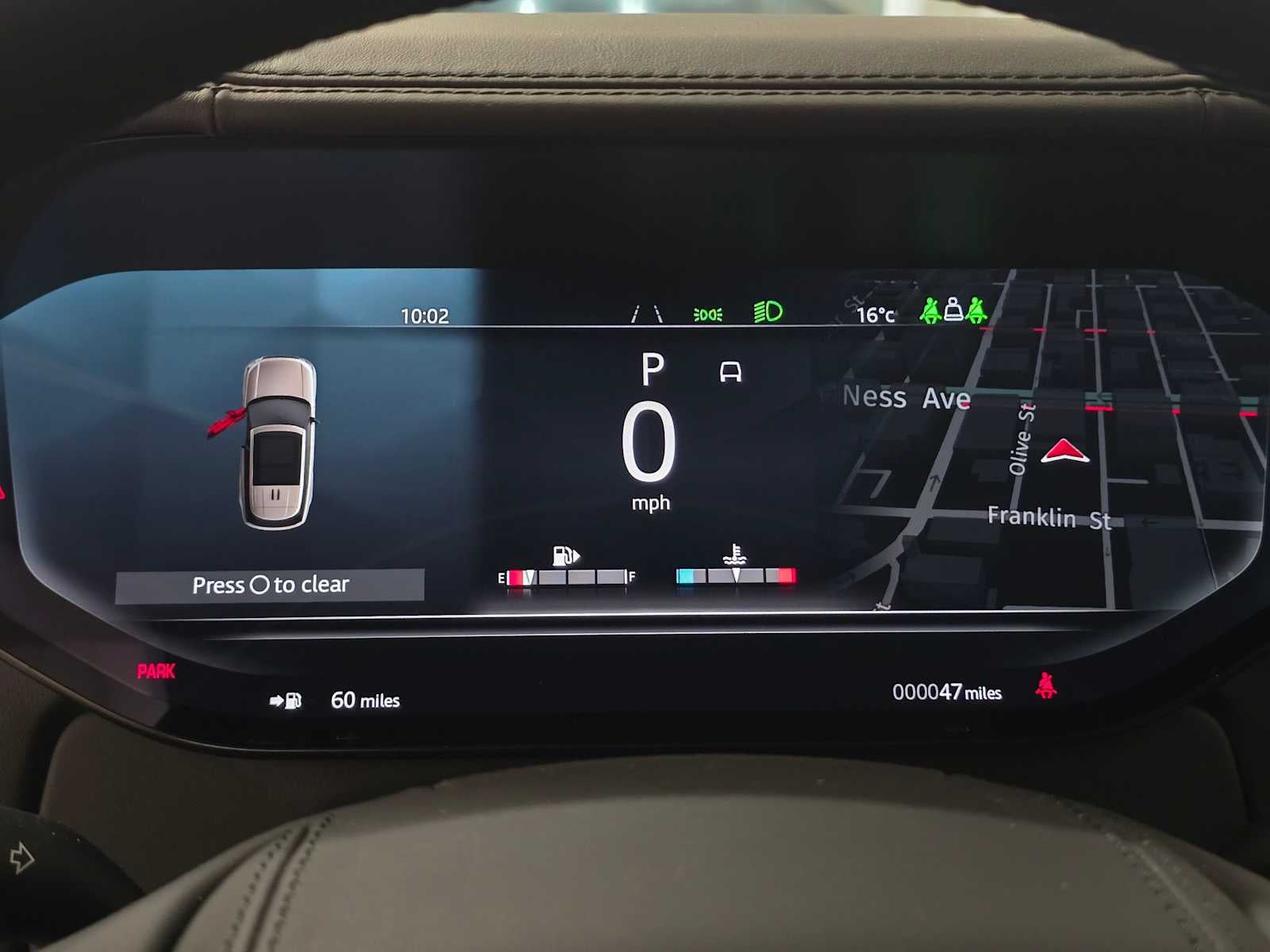 2026 Land Rover Range Rover SV