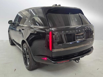 2026 Land Rover Range Rover SV