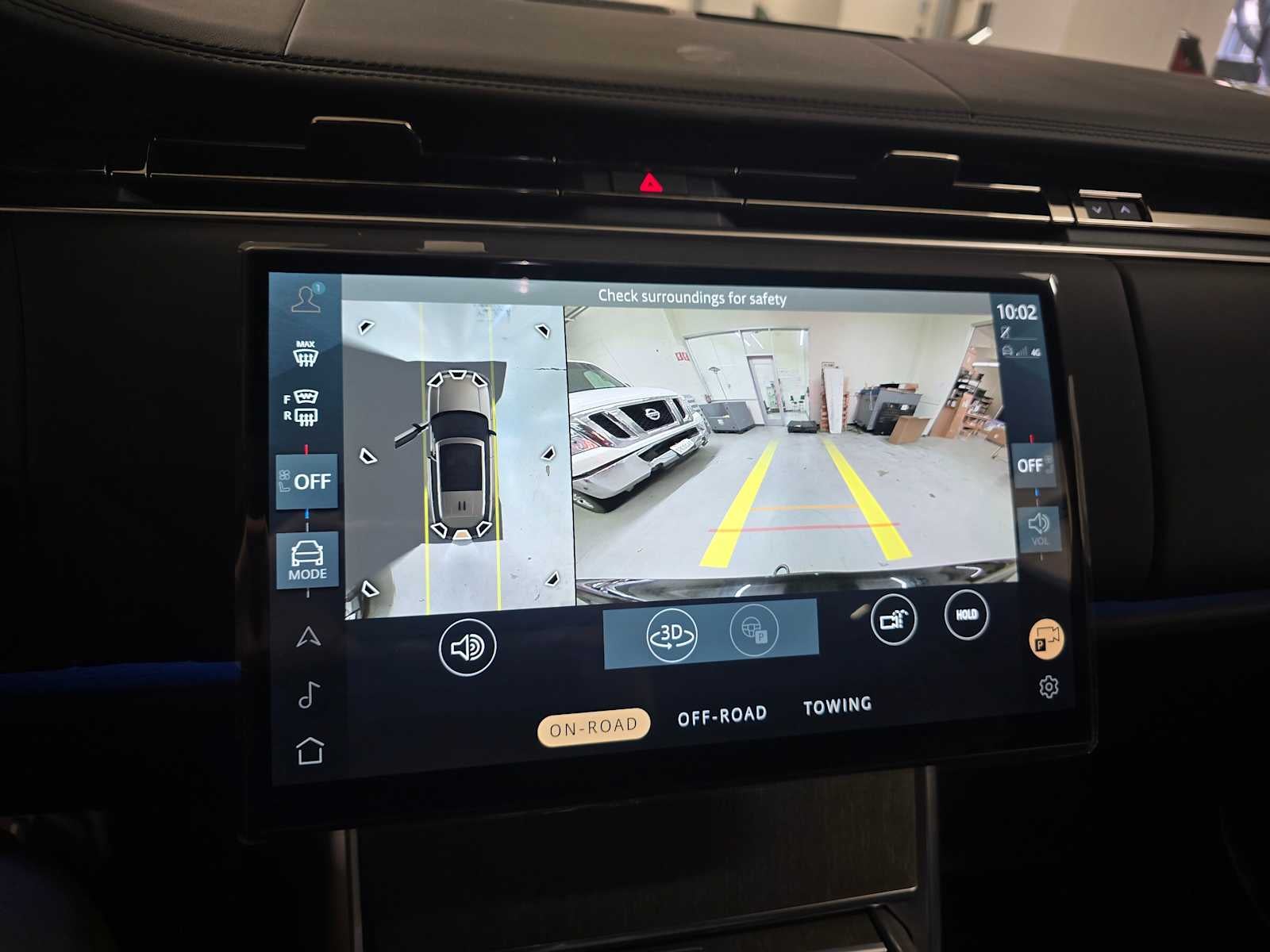 2026 Land Rover Range Rover SV