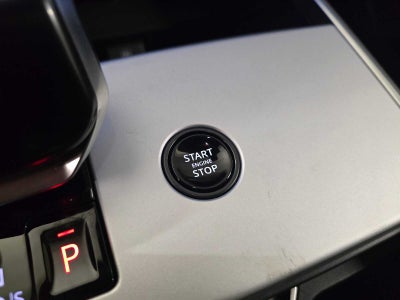 2026 Land Rover Range Rover SV