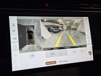 2025 Land Rover Range Rover SV