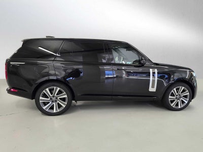 2025 Land Rover Range Rover SV
