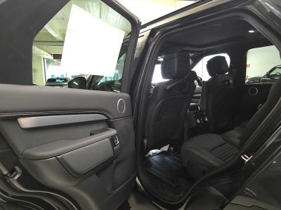 2025 Land Rover Discovery Dynamic SE