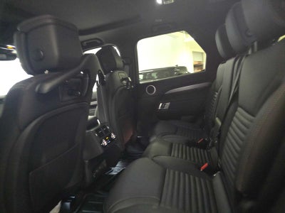 2025 Land Rover Discovery Dynamic SE