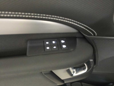 2025 Land Rover Discovery Dynamic SE