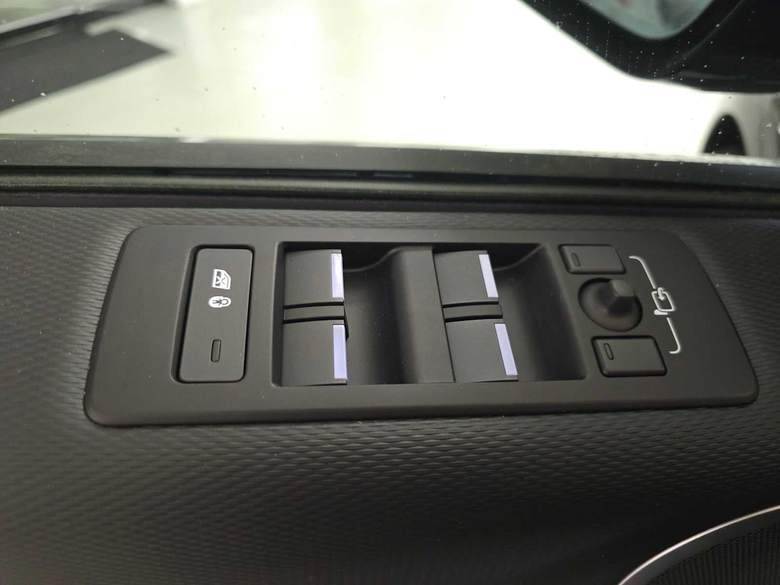 2025 Land Rover Discovery Dynamic SE