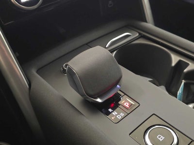 2025 Land Rover Discovery Dynamic SE