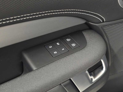 2026 Land Rover Discovery Gemini Edition