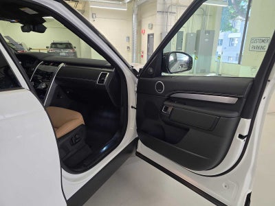 2026 Land Rover Discovery Gemini Edition