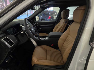 2026 Land Rover Discovery Gemini Edition
