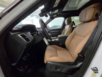 2026 Land Rover Discovery Gemini Edition