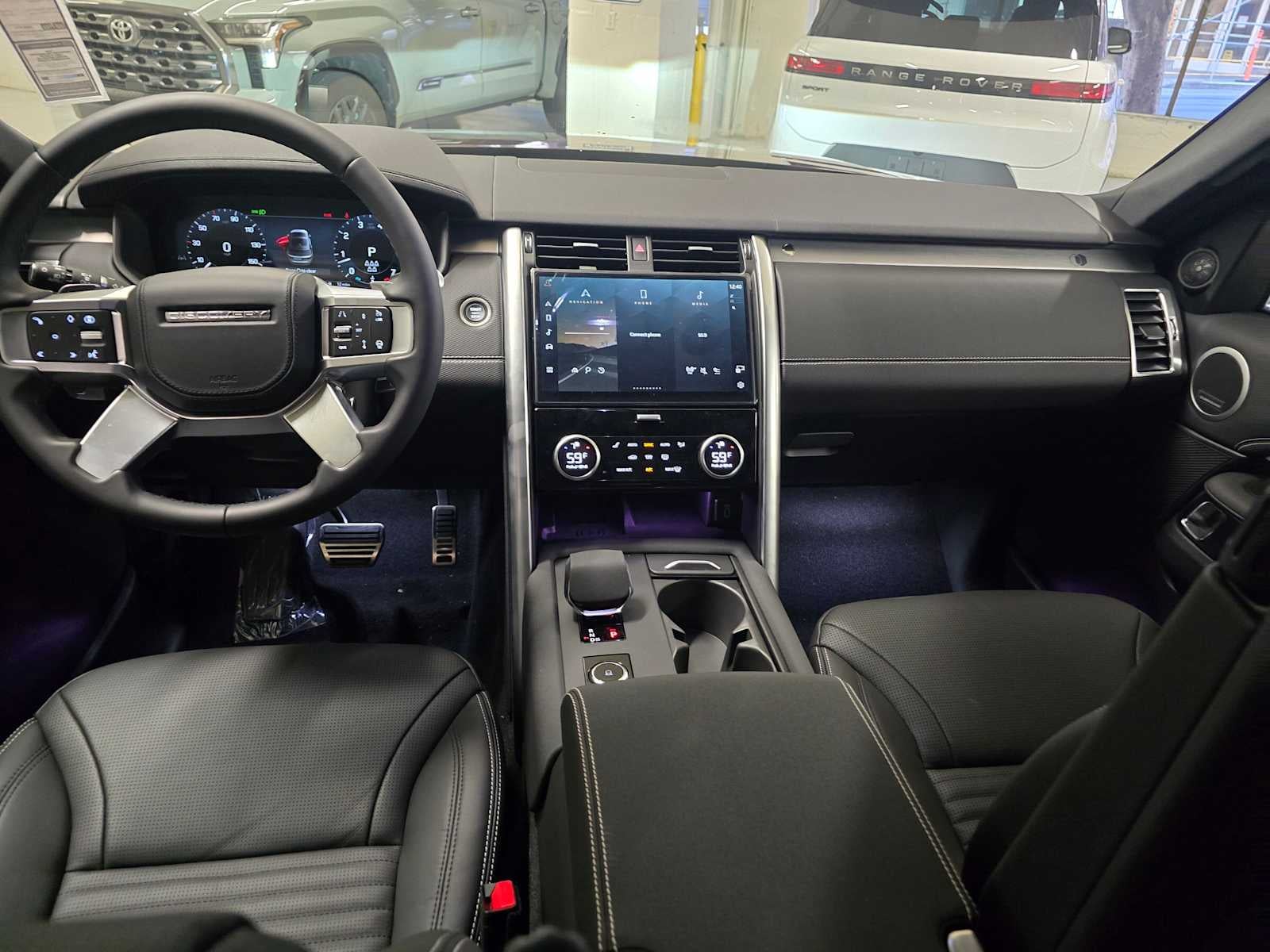 2026 Land Rover Discovery Gemini Edition