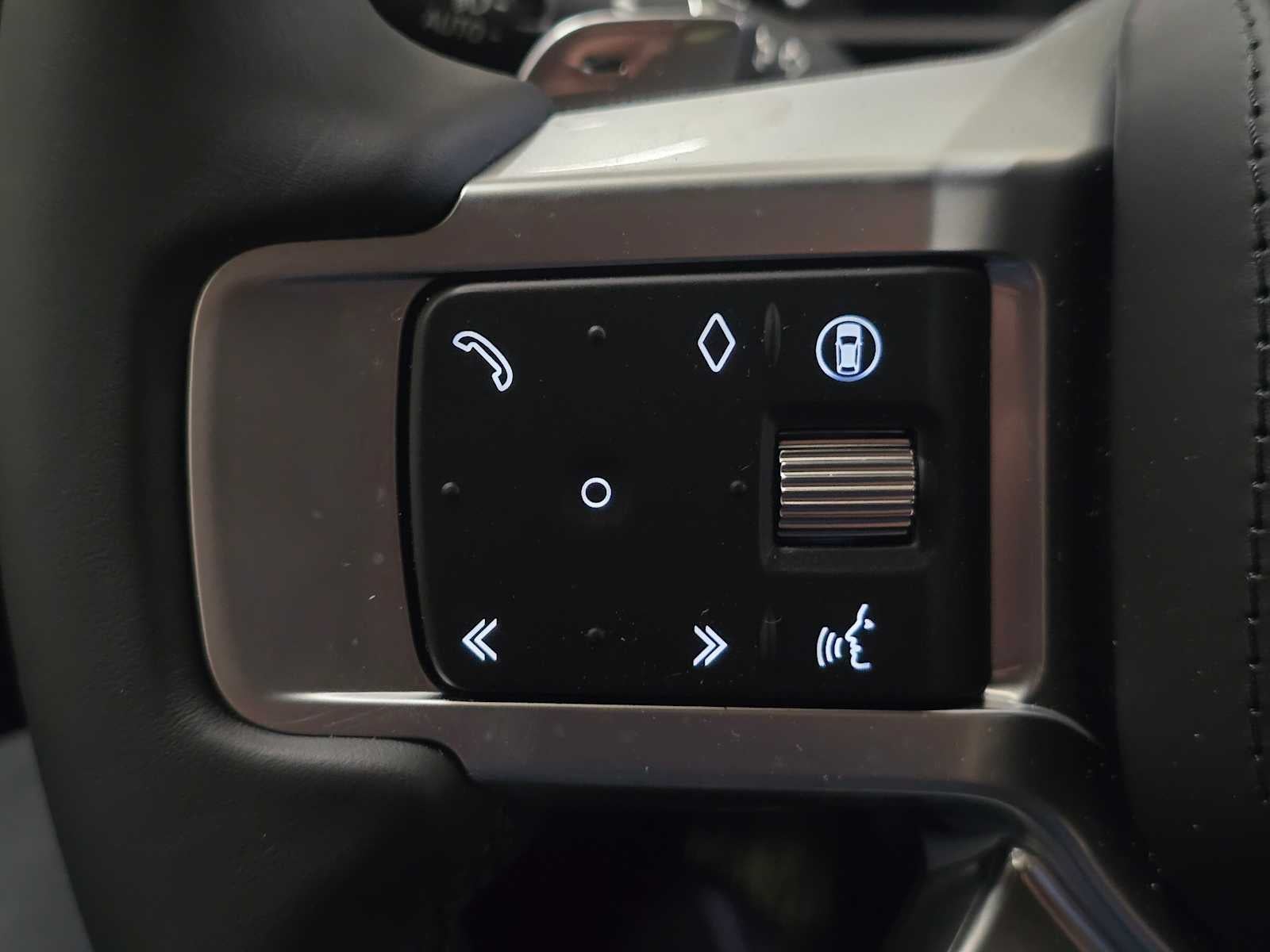 2026 Land Rover Discovery Gemini Edition