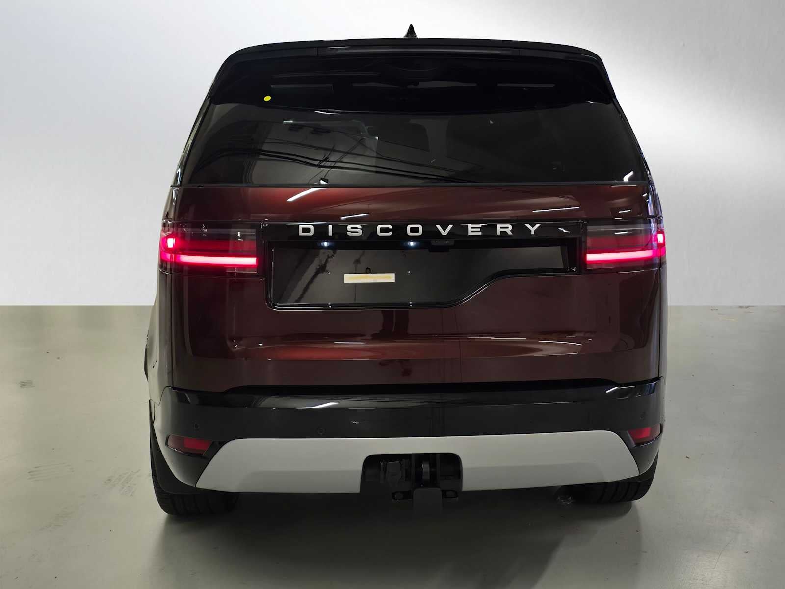 2026 Land Rover Discovery Gemini Edition