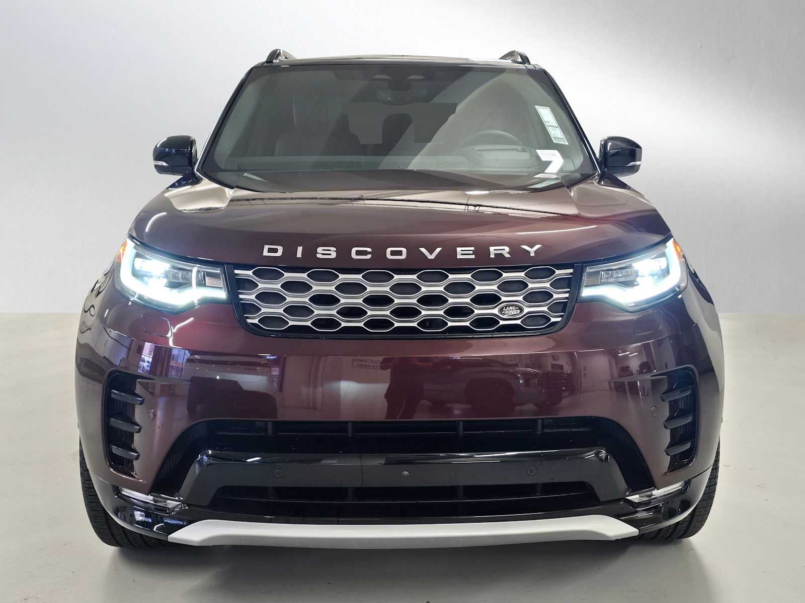 2026 Land Rover Discovery Gemini Edition