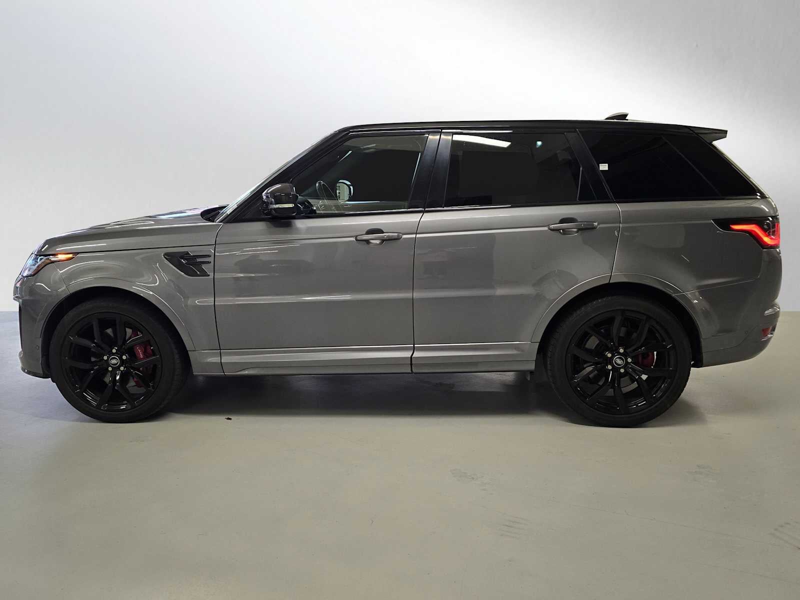 2022 Land Rover Range Rover Sport SVR