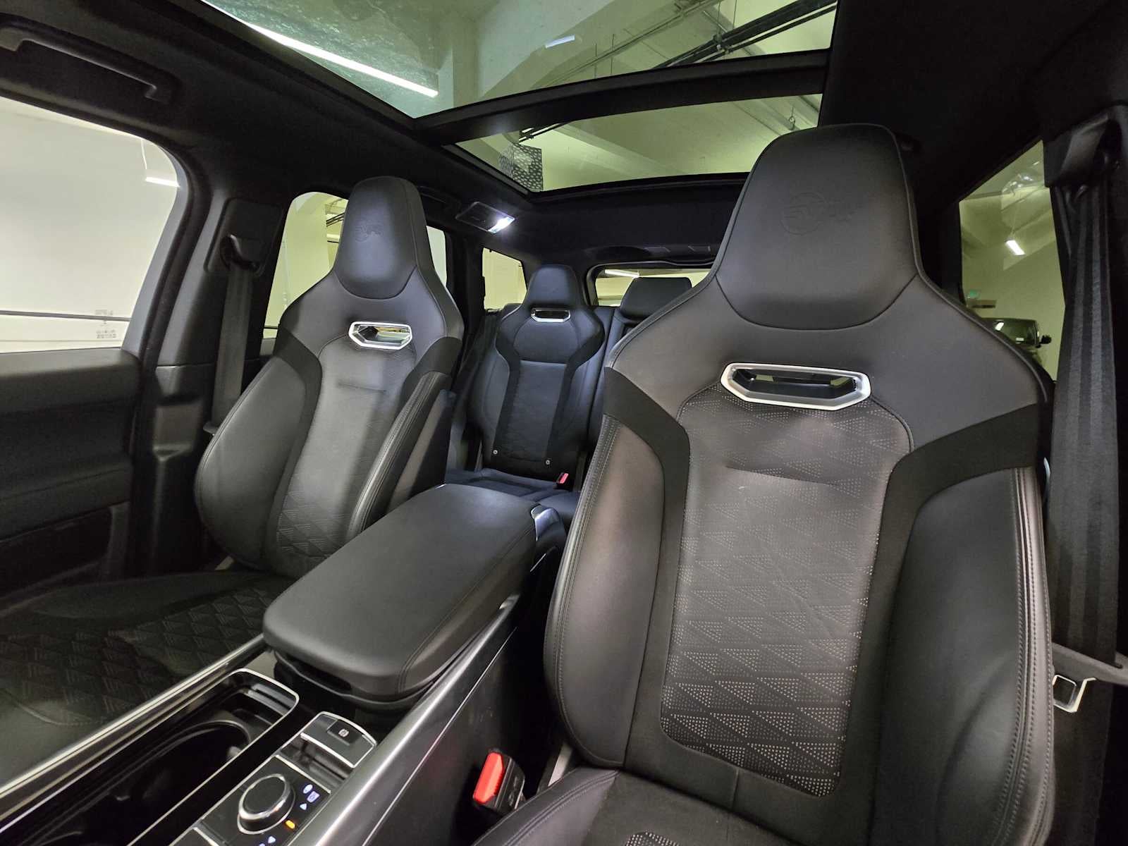 2022 Land Rover Range Rover Sport SVR