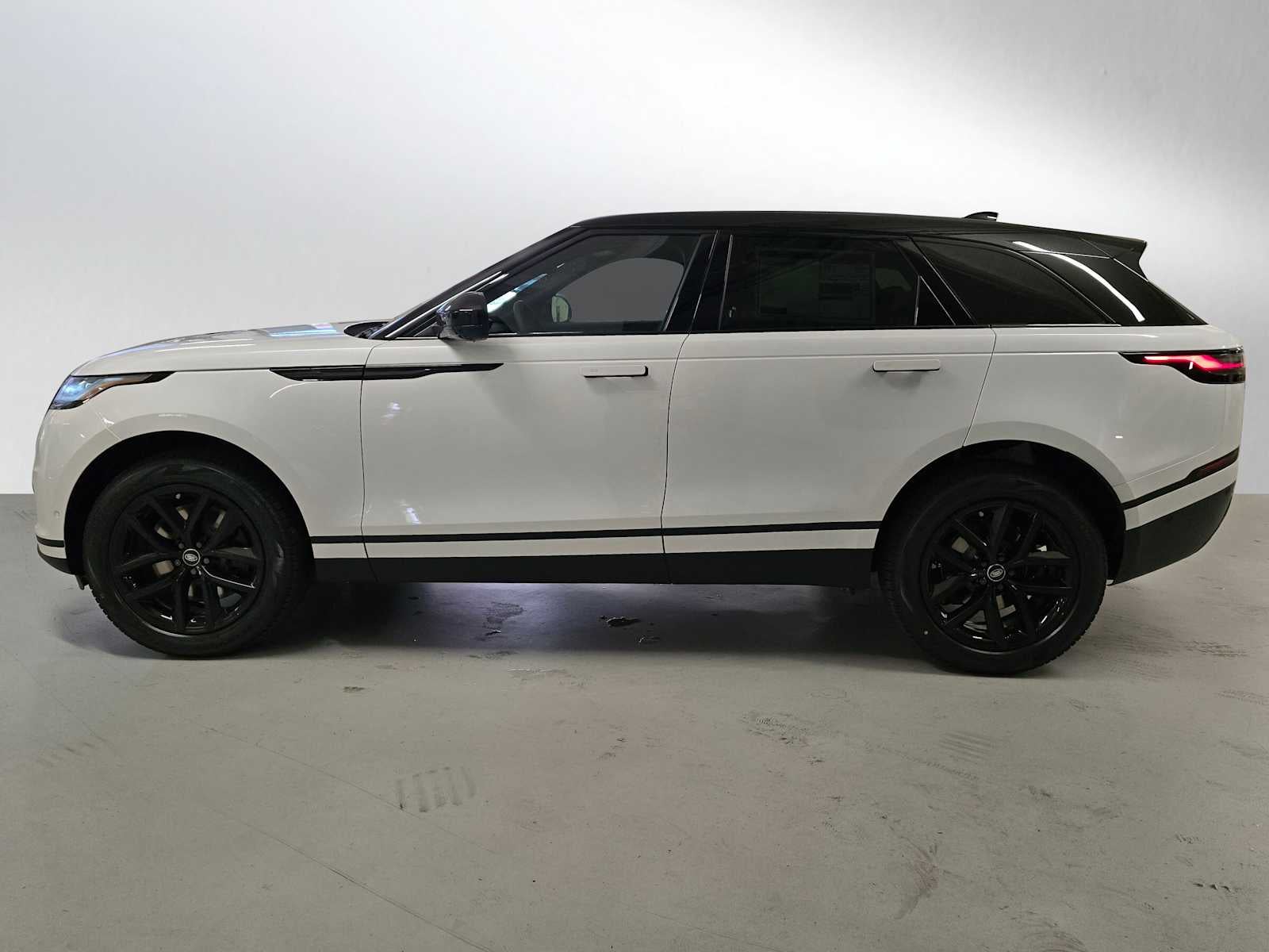 2026 Land Rover Range Rover Velar S