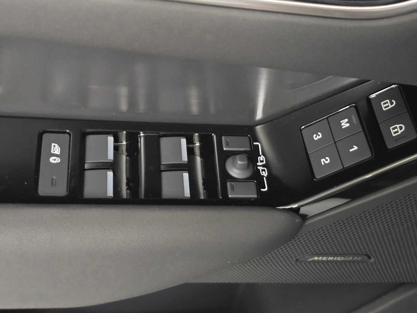2026 Land Rover Range Rover Velar S