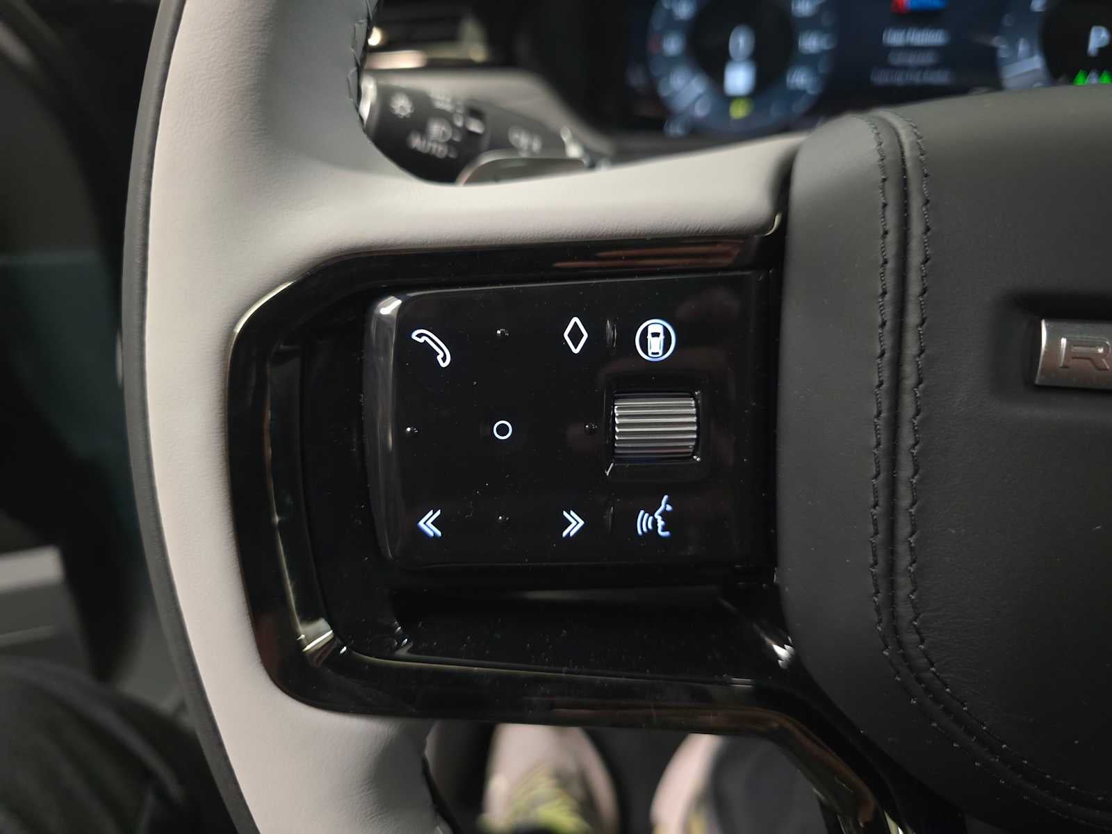 2026 Land Rover Range Rover Velar S