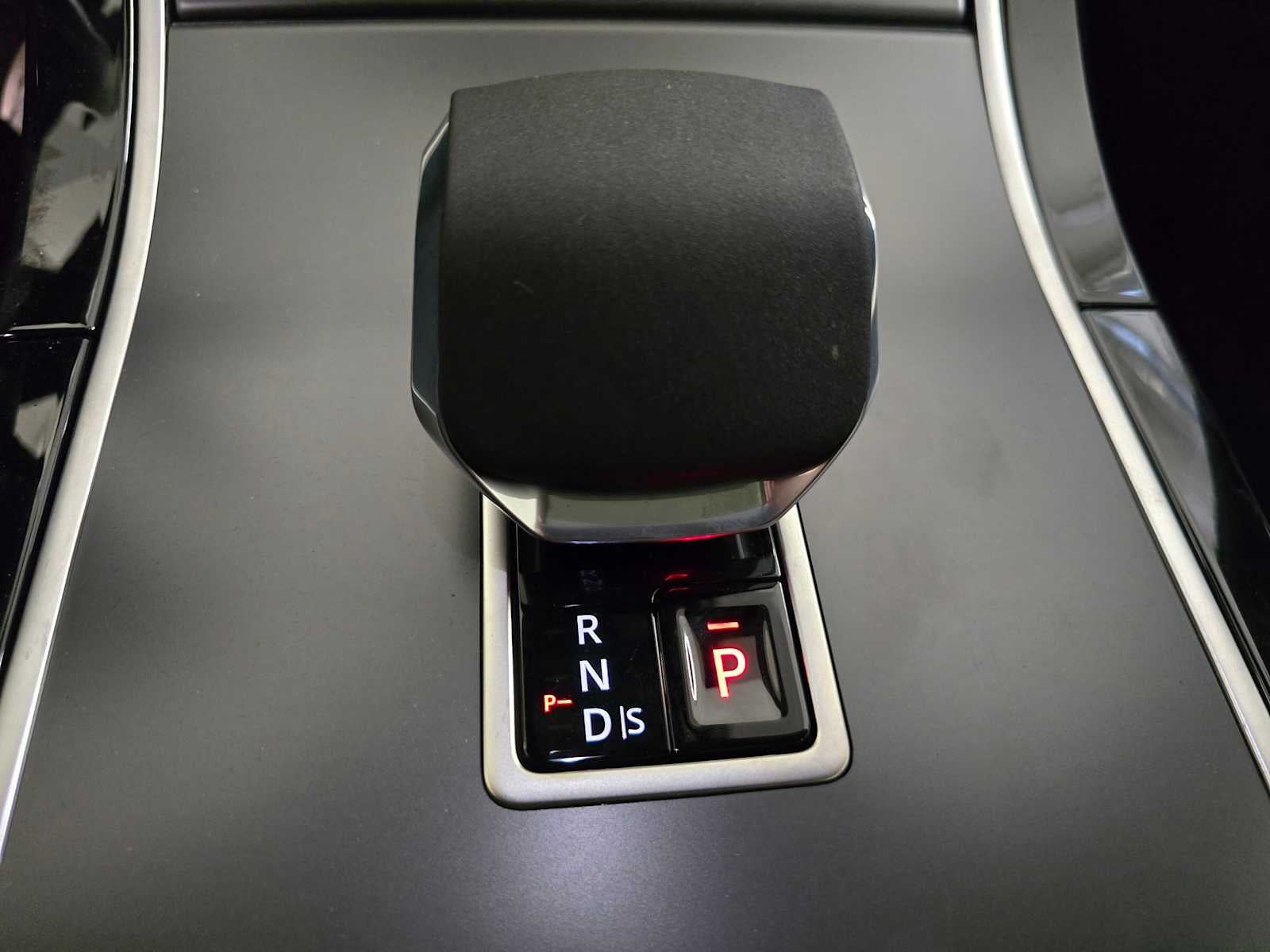 2026 Land Rover Range Rover Velar S