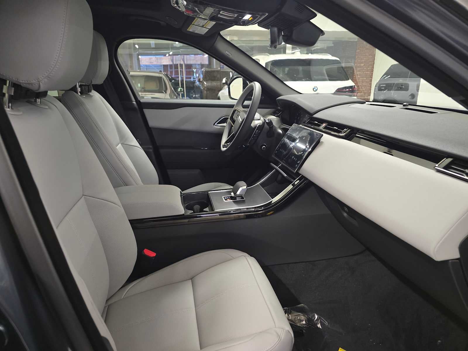 2026 Land Rover Range Rover Velar S