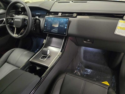 2026 Land Rover Range Rover Velar Dynamic SE