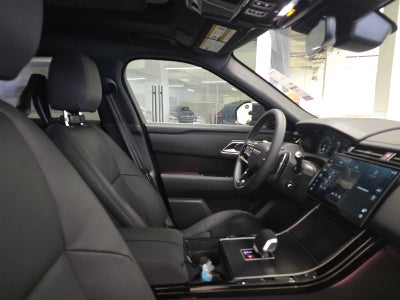 2026 Land Rover Range Rover Velar Dynamic SE