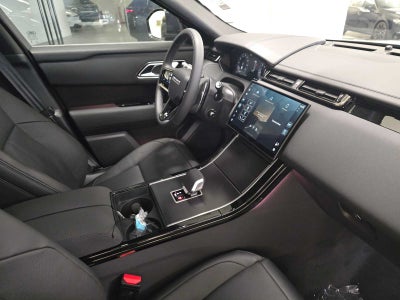 2026 Land Rover Range Rover Velar Dynamic SE