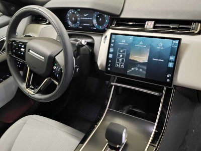 2026 Land Rover Range Rover Velar Dynamic SE