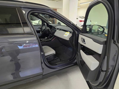 2026 Land Rover Range Rover Velar Dynamic SE