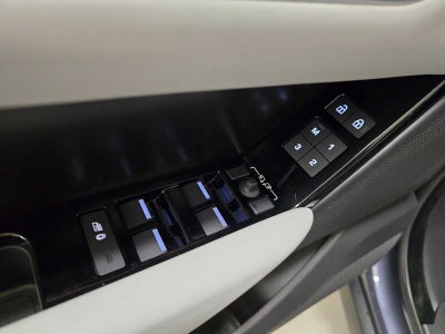 2026 Land Rover Range Rover Velar Dynamic SE