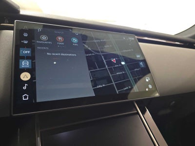 2026 Land Rover Range Rover Velar Dynamic SE