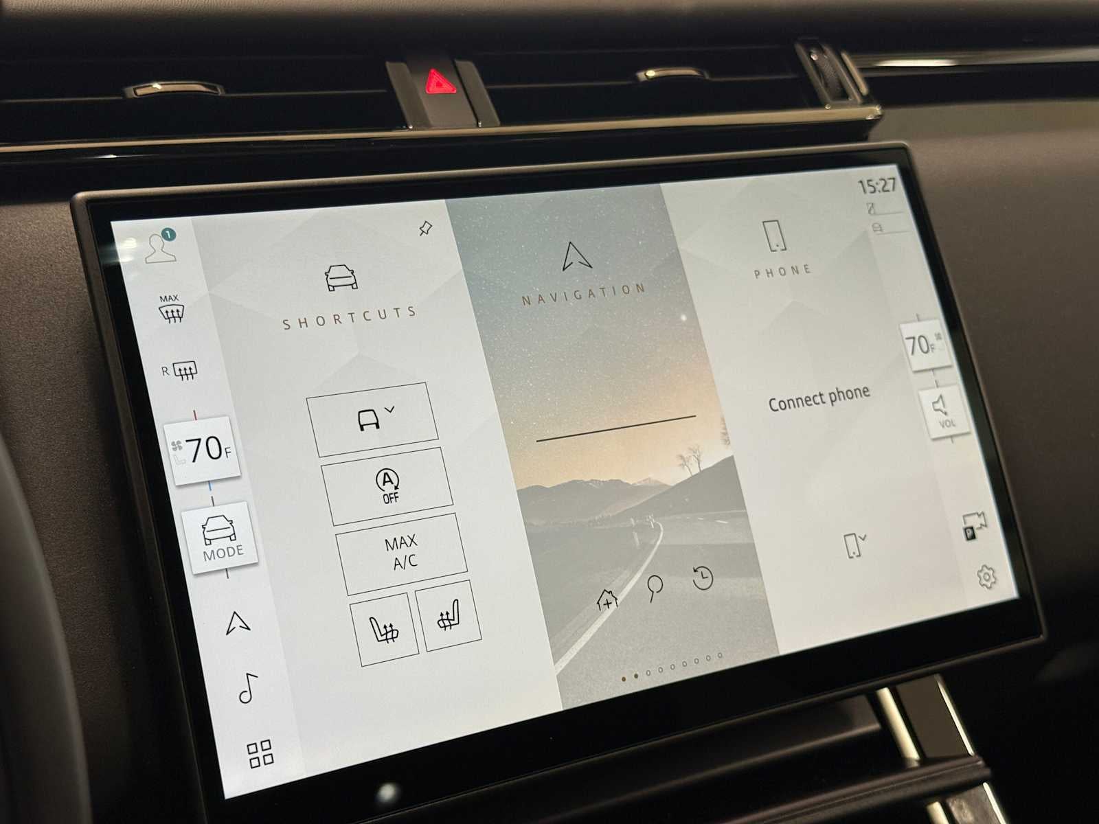 2026 Land Rover Range Rover Velar Dynamic SE