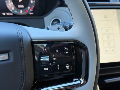 2026 Land Rover Range Rover Velar Dynamic SE