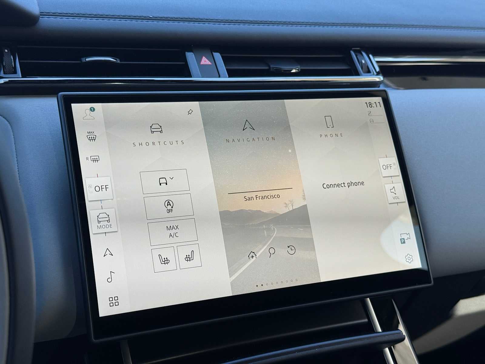 2026 Land Rover Range Rover Velar Dynamic SE