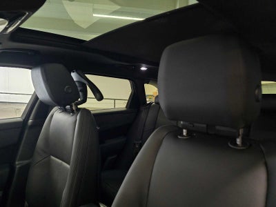2026 Land Rover Range Rover Velar Dynamic SE