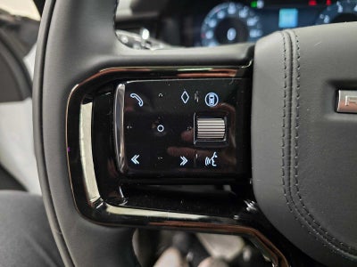 2026 Land Rover Range Rover Velar Dynamic SE