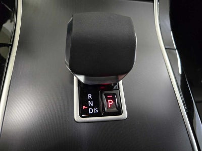 2026 Land Rover Range Rover Velar Dynamic SE