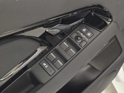 2026 Land Rover Range Rover Evoque Core S