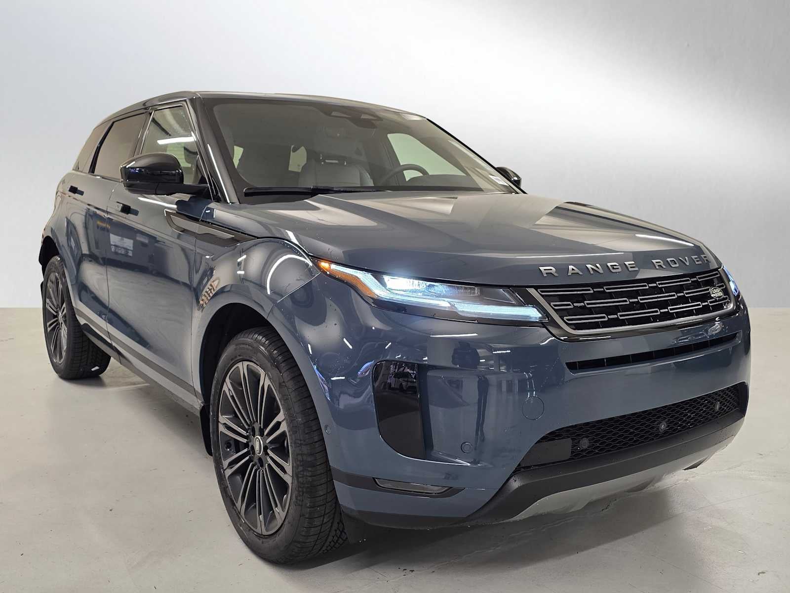 2026 Land Rover Range Rover Evoque Core S