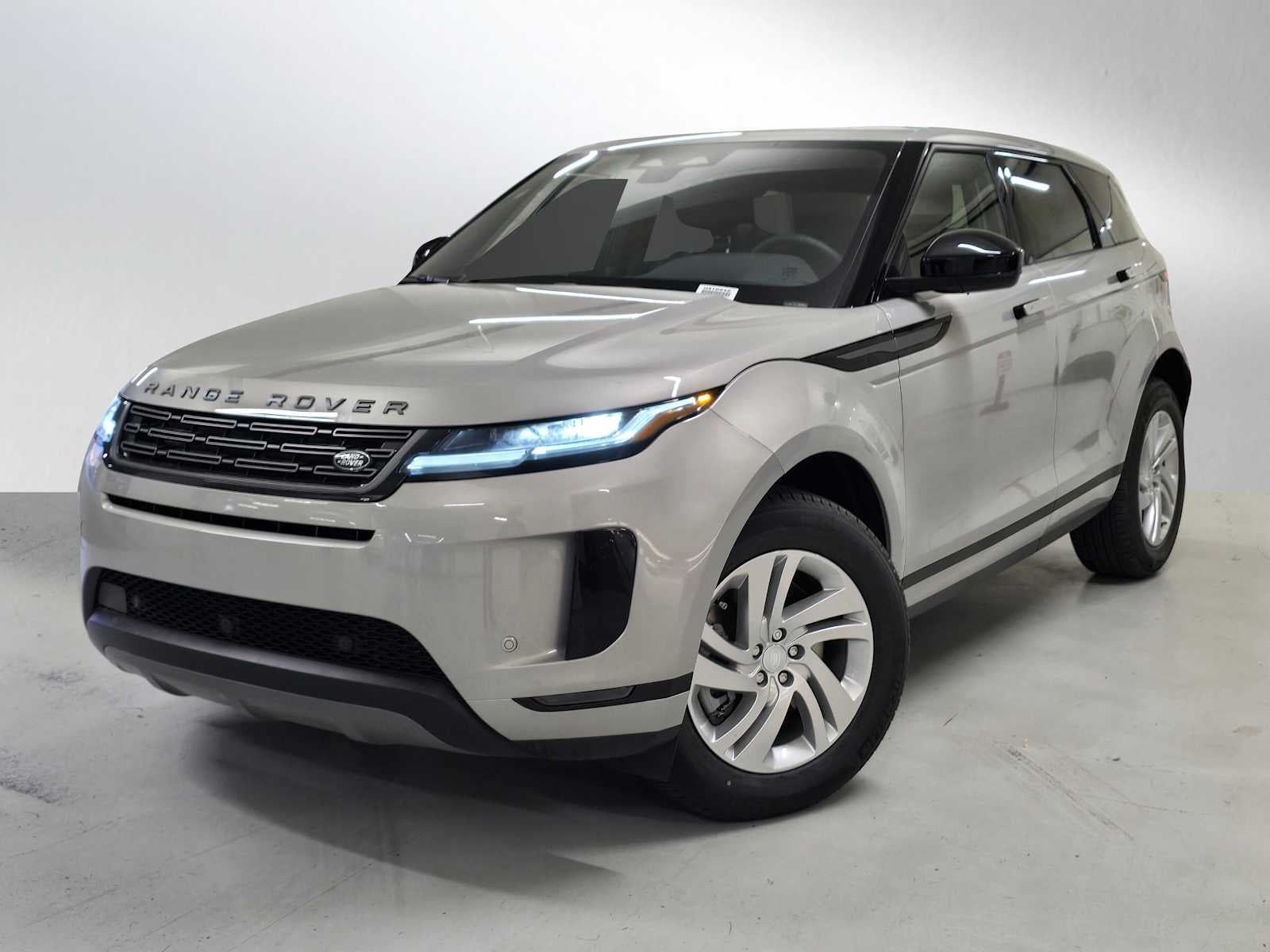 2026 Land Rover Range Rover Evoque Core S
