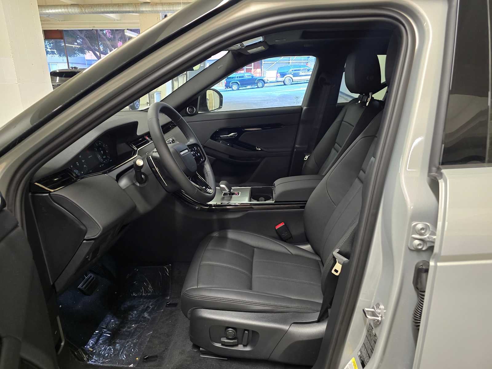 2026 Land Rover Range Rover Evoque Core S