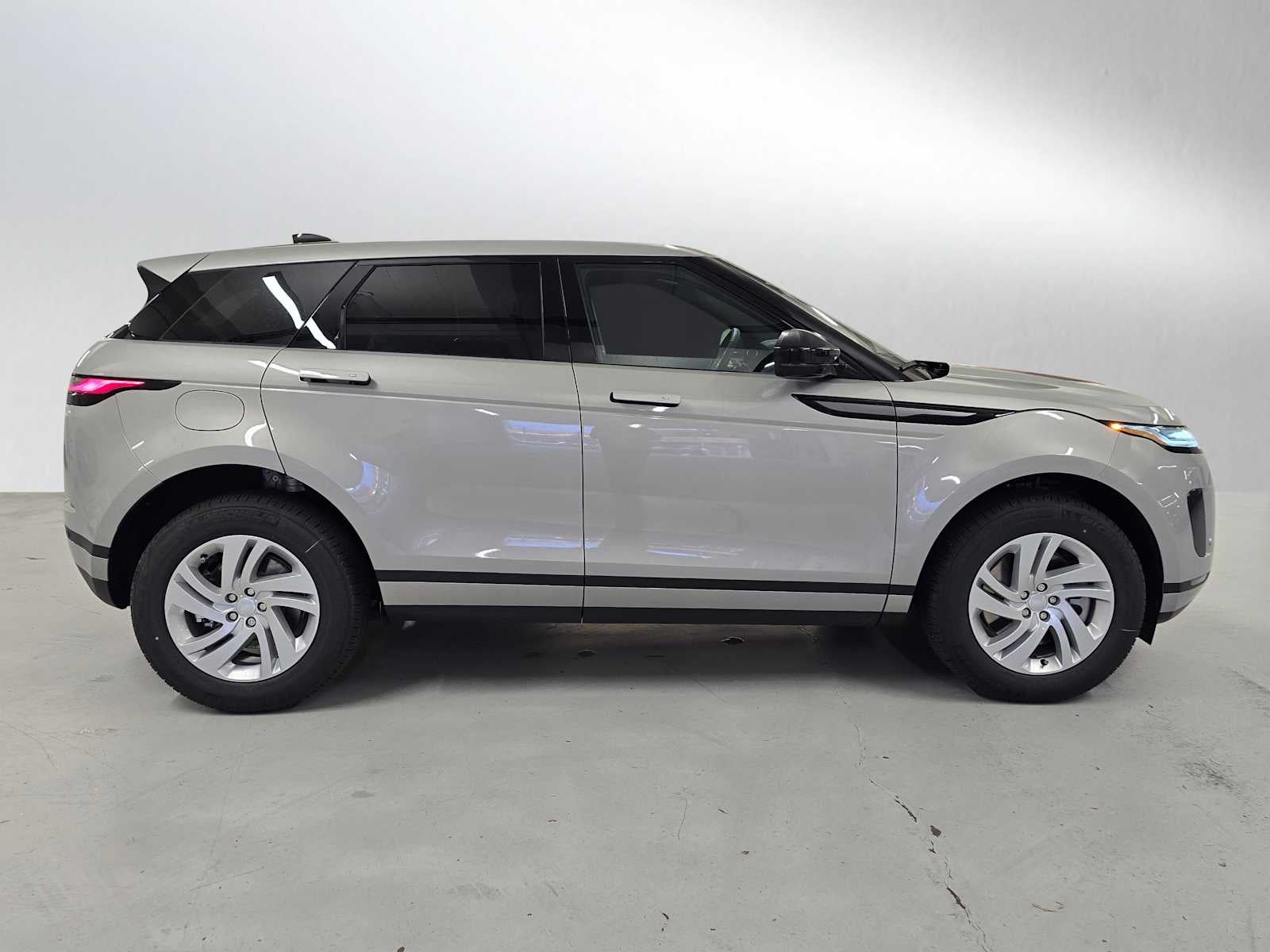 2026 Land Rover Range Rover Evoque Core S