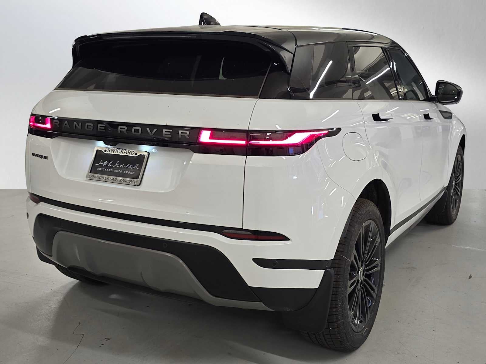 2026 Land Rover Range Rover Evoque Core S
