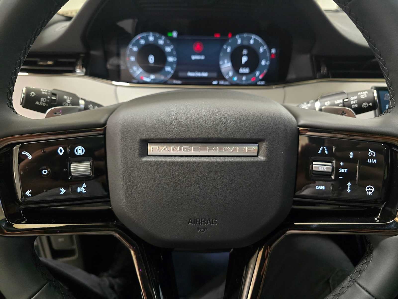 2026 Land Rover Range Rover Evoque Dynamic SE