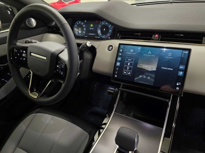 2026 Land Rover Range Rover Evoque Dynamic SE